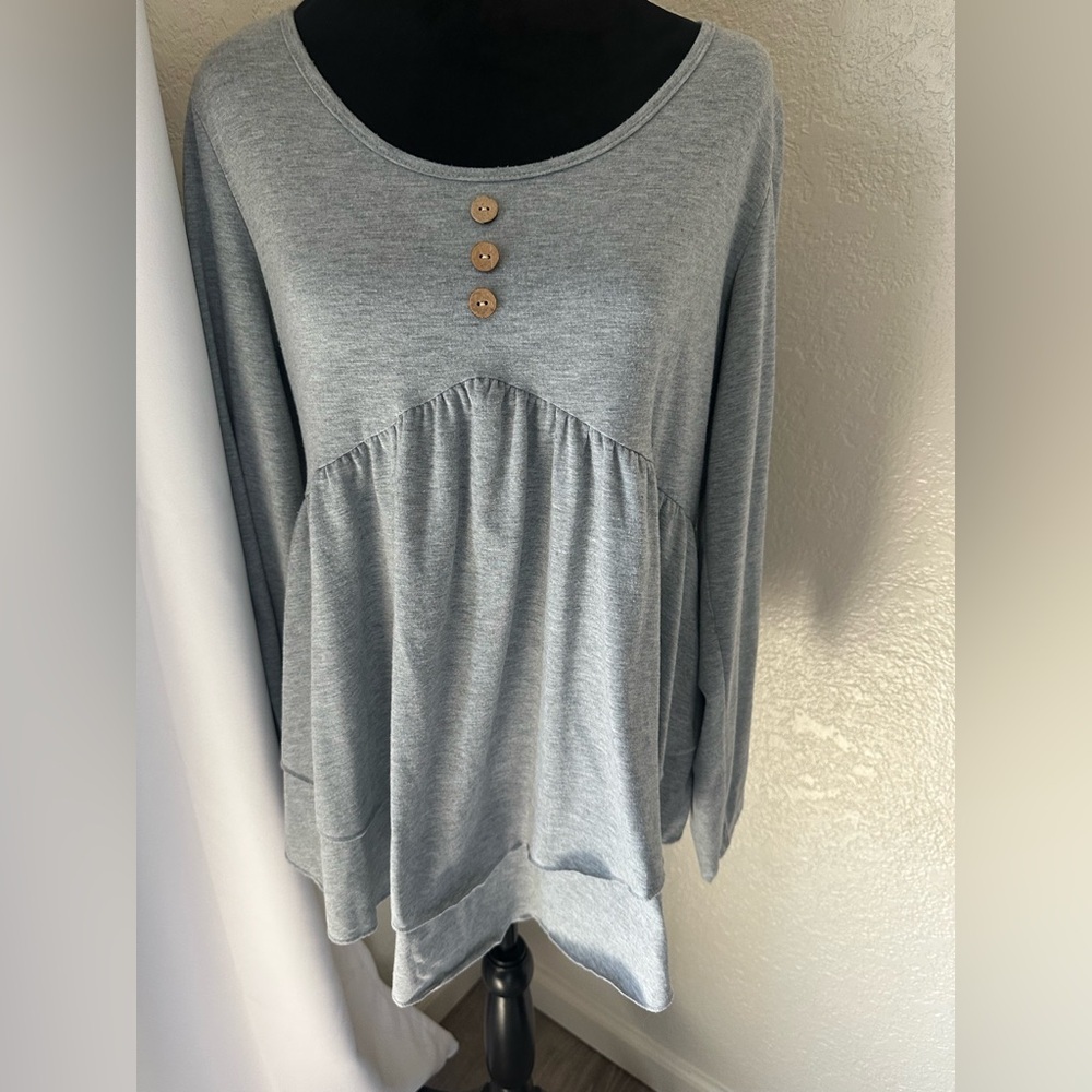 Gray Long Sleeve Relaxed Blouse - Picture 3 of 5
